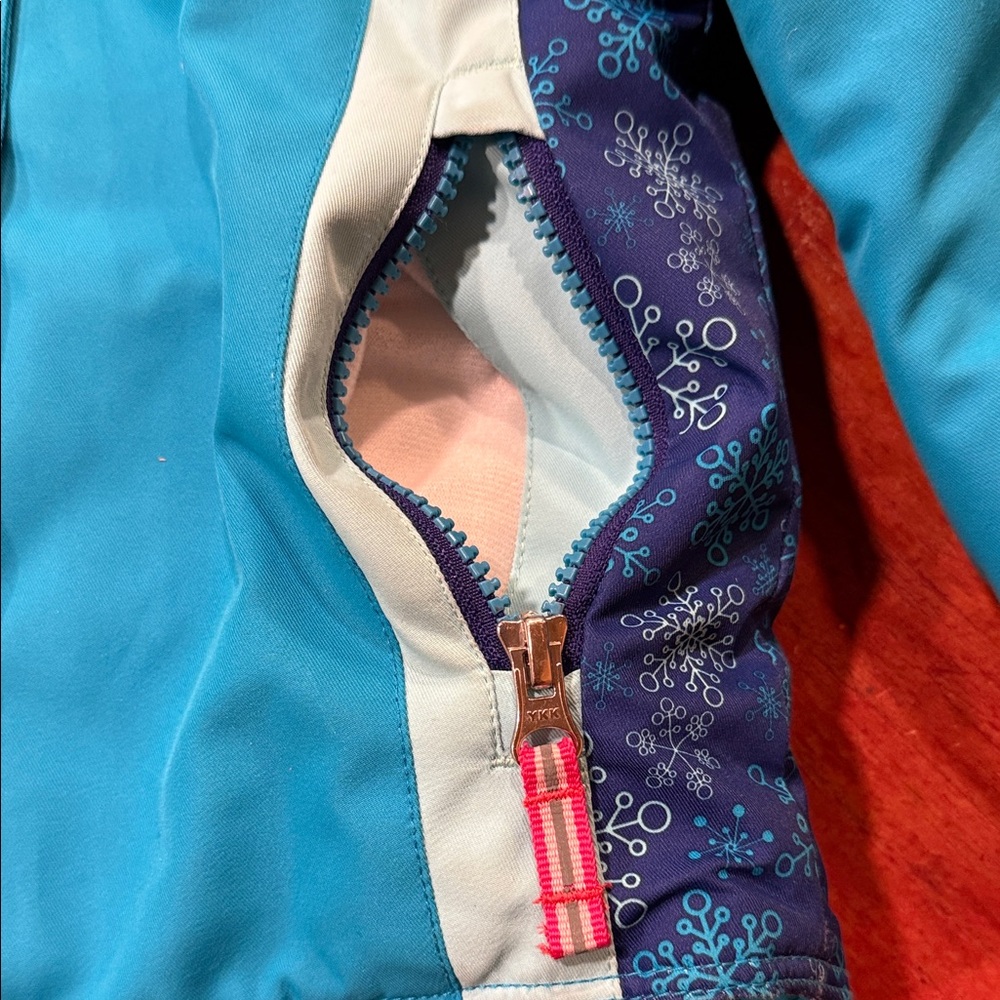 OBERMEYER Pico Girls Jacket Snow Ski Kids. Size 4. - Picture 5 of 8